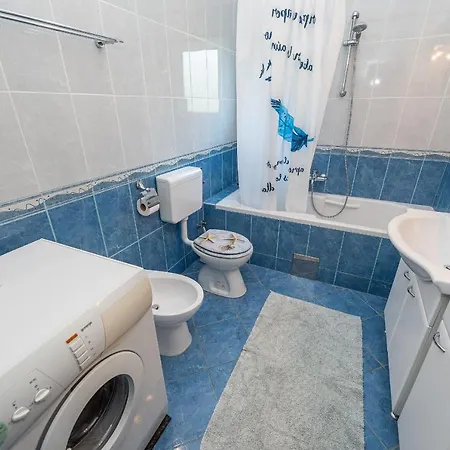 Buskulic Anamarija Apartman *