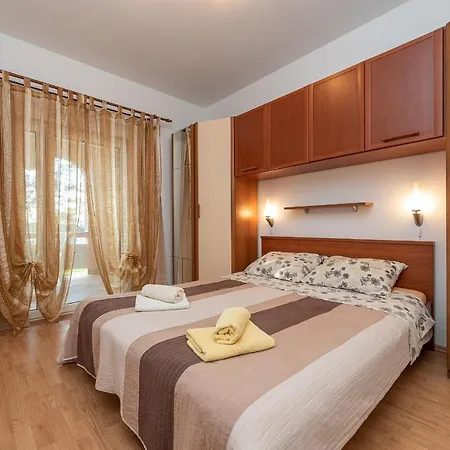 Buskulic Anamarija Apartman *