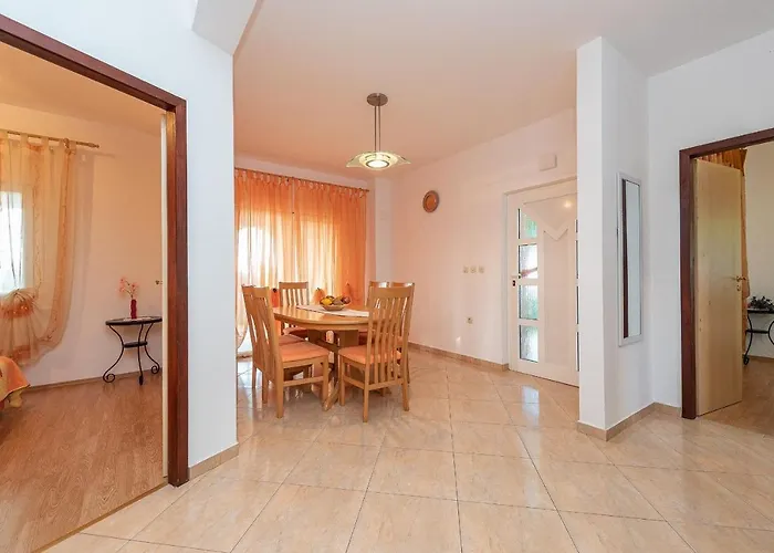 Apartman Buskulic Anamarija Vir